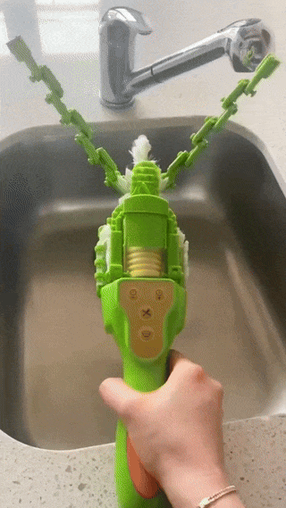 lavavajillas de mano gif