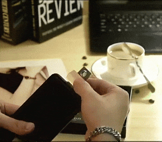 mechero tipo c movil gif